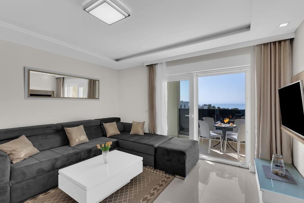 Apartment Hrvoje -Nur 50M Bis Zum Meer - Makarska Exklusiv Промайна Екстер'єр фото