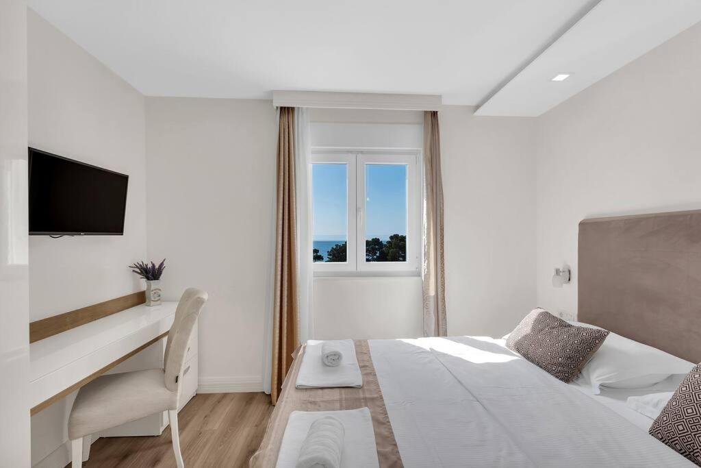 Apartment Hrvoje -Nur 50M Bis Zum Meer - Makarska Exklusiv Промайна Екстер'єр фото